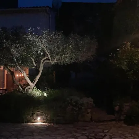 Le Petit Chateau De Holiday home
